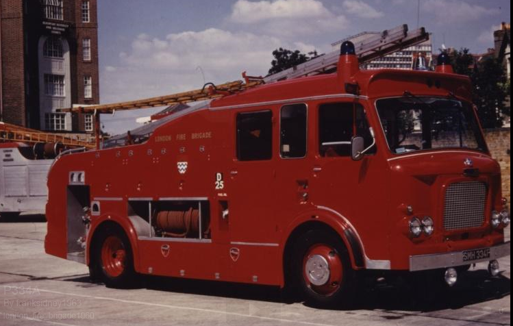 Last F106's, Batch 6 AEC Diesel LFB 1968